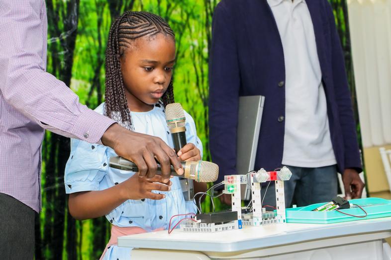 Regard d'Afrique Elite Robotitque